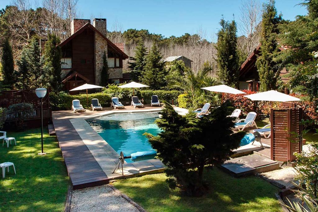Cabanas Del Bosque Balneario Mar Azul Buitenkant foto